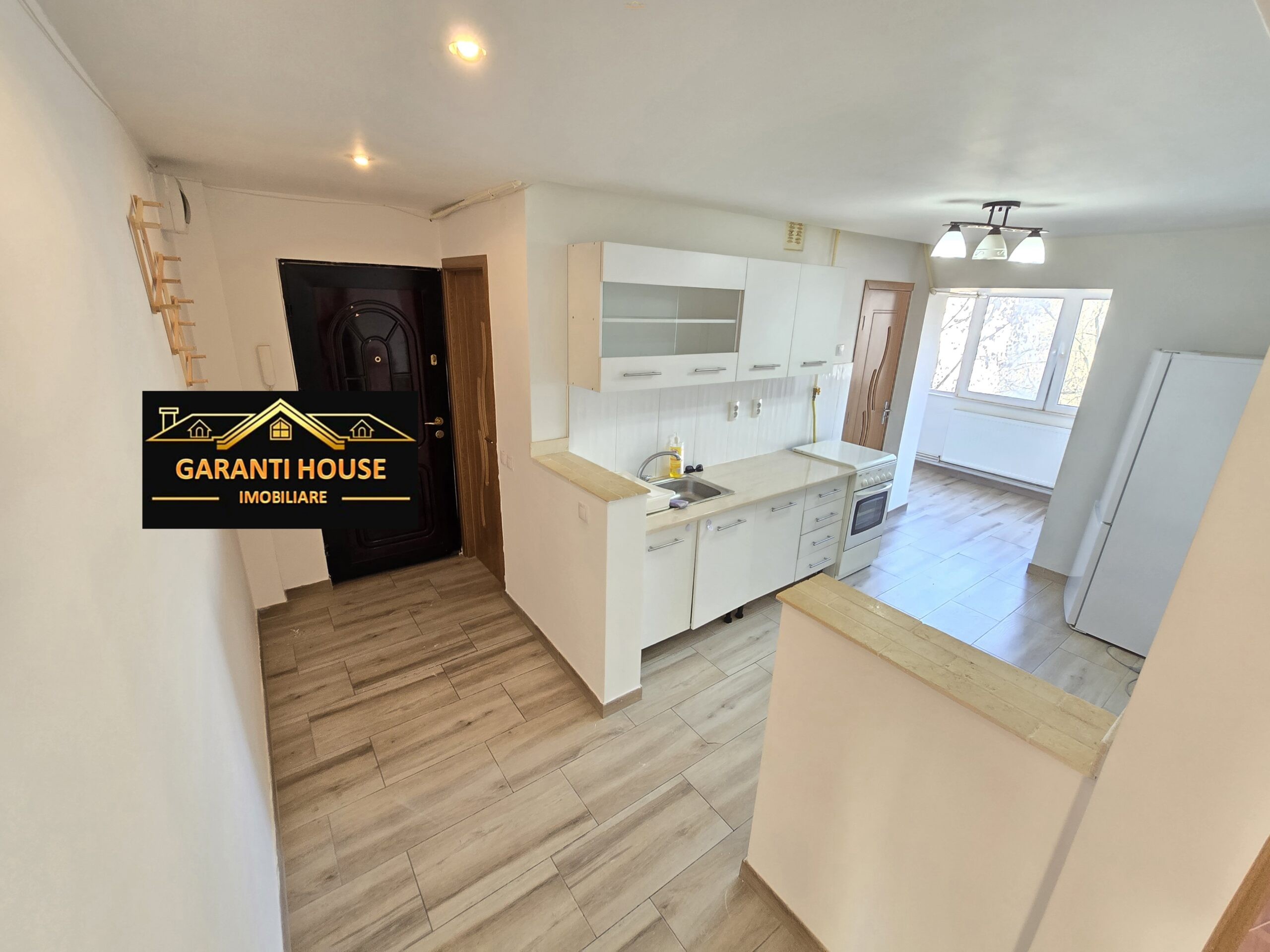 Granicerilor, apartament cu 2 camere, decomandat, partial mobilat — fotografia 1