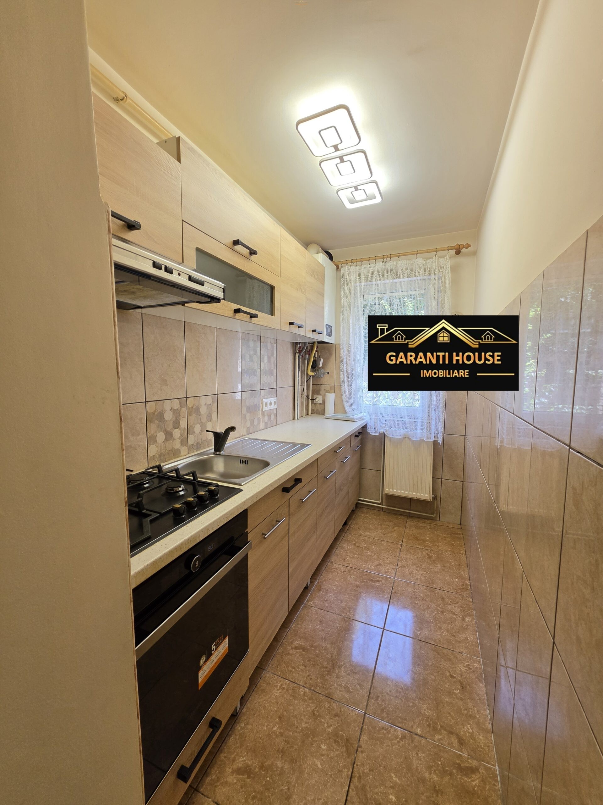 Str. Oituz, apartament cu 2 camere, mobilat si utilat — fotografia 3